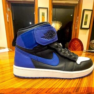 Nike Jordan 1 Hi-fly-ease size men’s size 8.5 royal blue/black